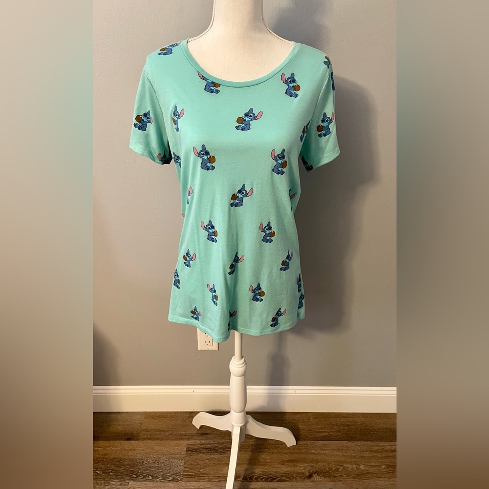 Like New Disney Stitch Tee